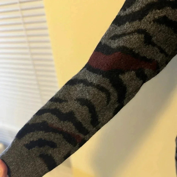 NWOT All Saints Tora Tiger Stripe Wool/Yak blend Crew - SIZE XS - Picture 8 of 8